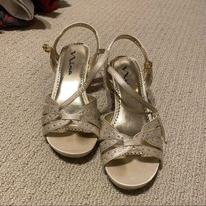Nina Heels (Size 6)